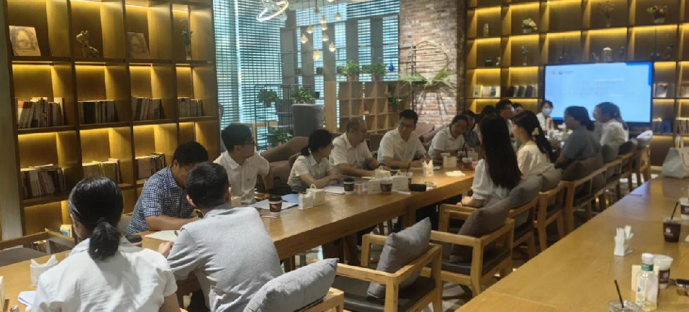 省委金融辦青工委聯合省金控集團青工委開展青年干部“學思想 強作風 建新功”讀書活動